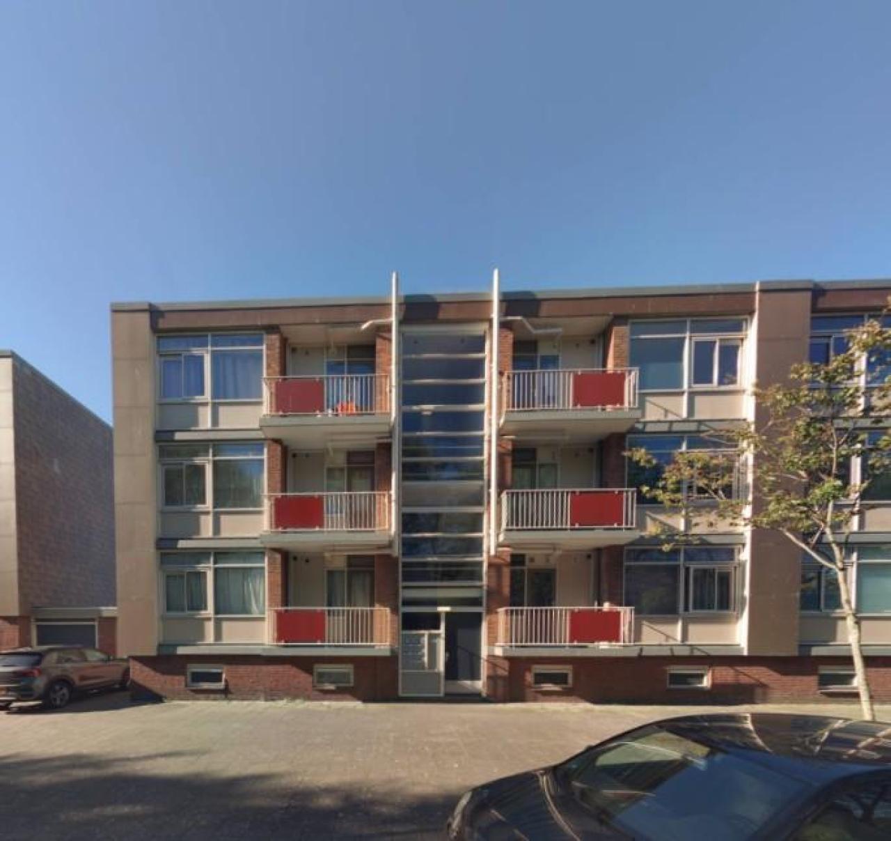 private-rentals for rent on Peelstraat 34