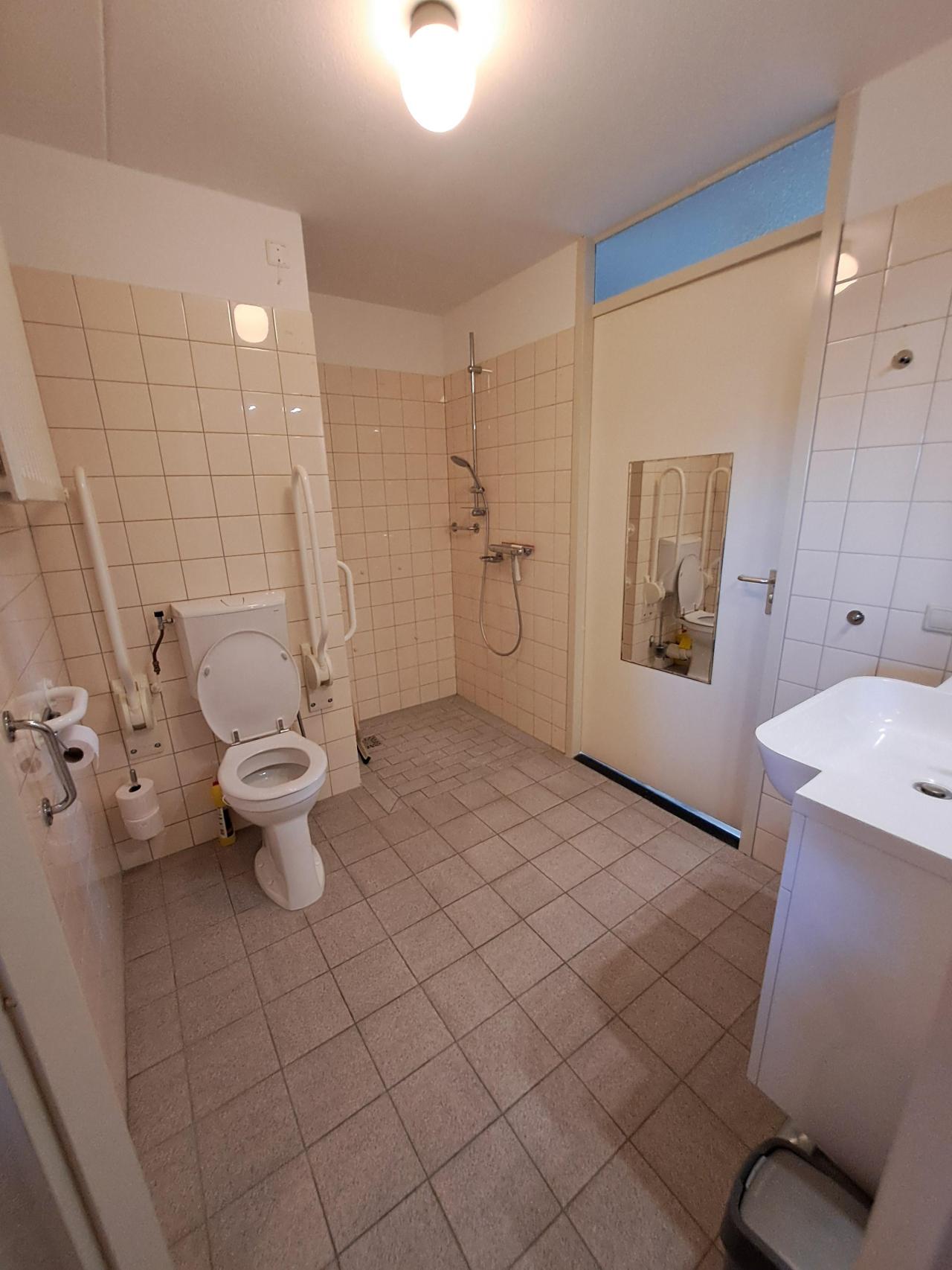 housePhoto
