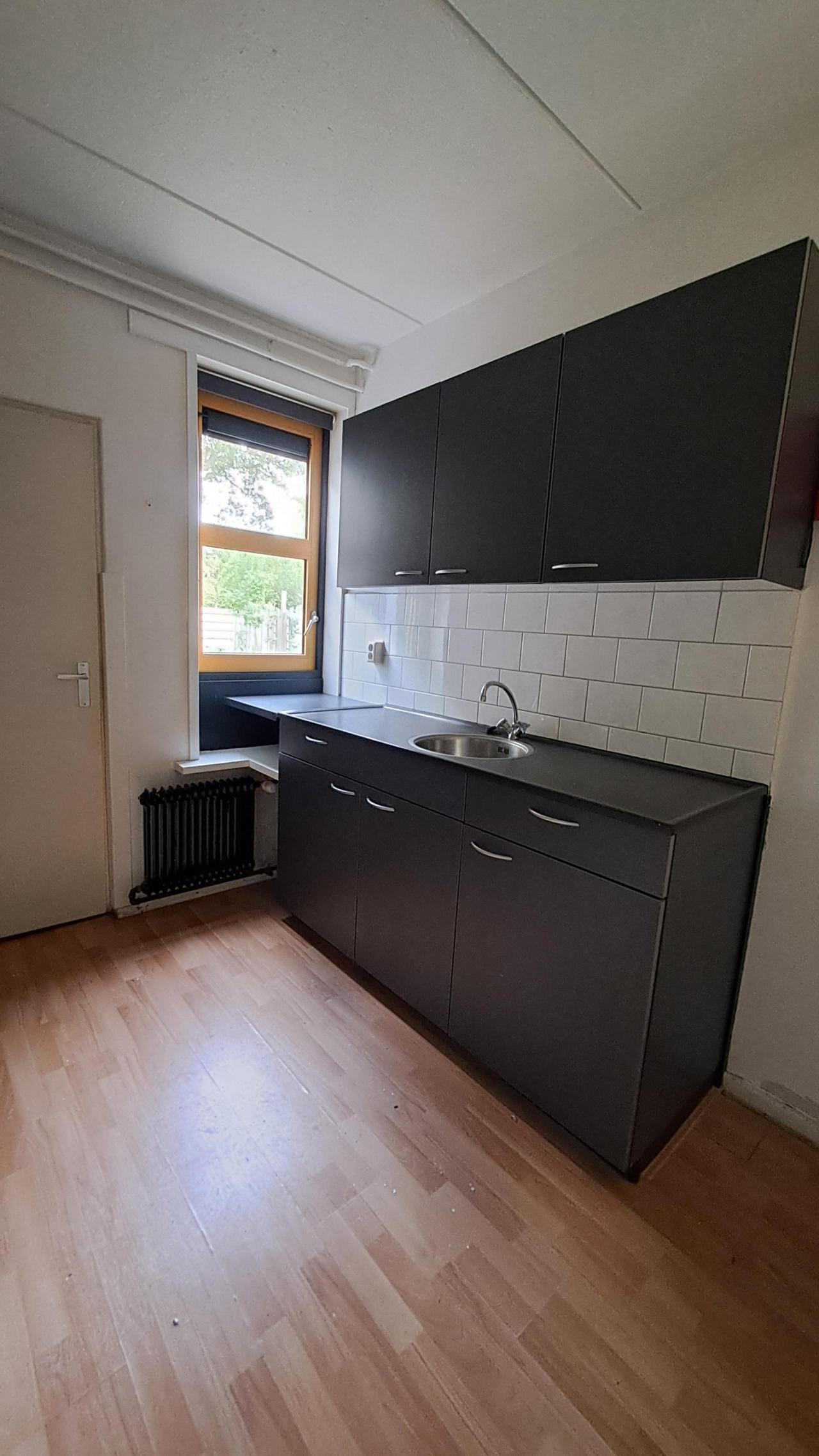housePhoto