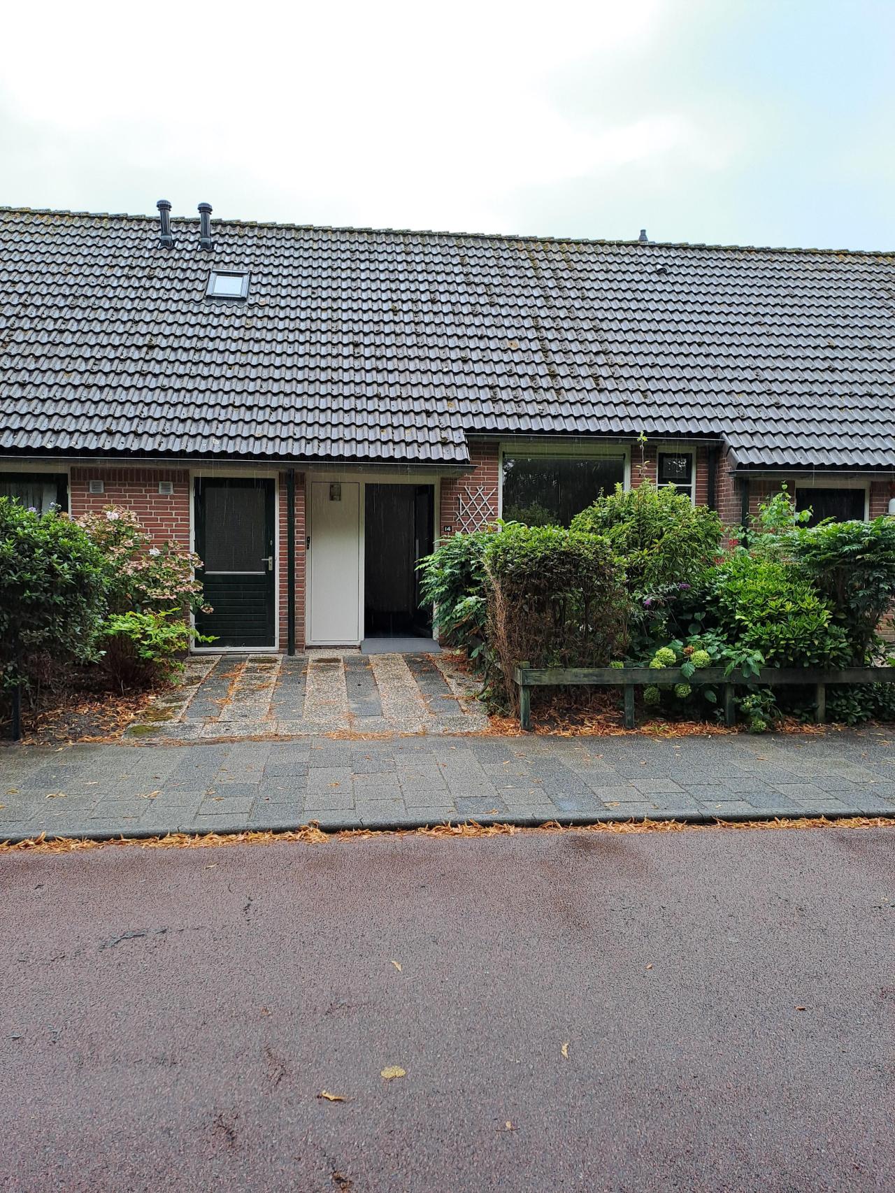 housePhoto