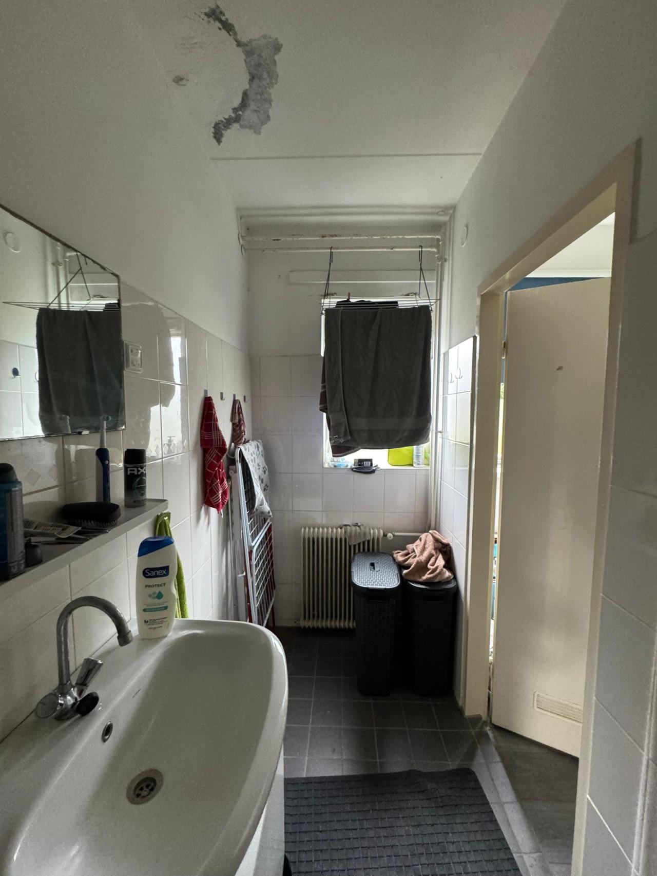 housePhoto