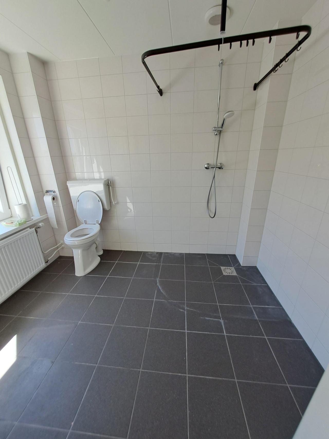 housePhoto