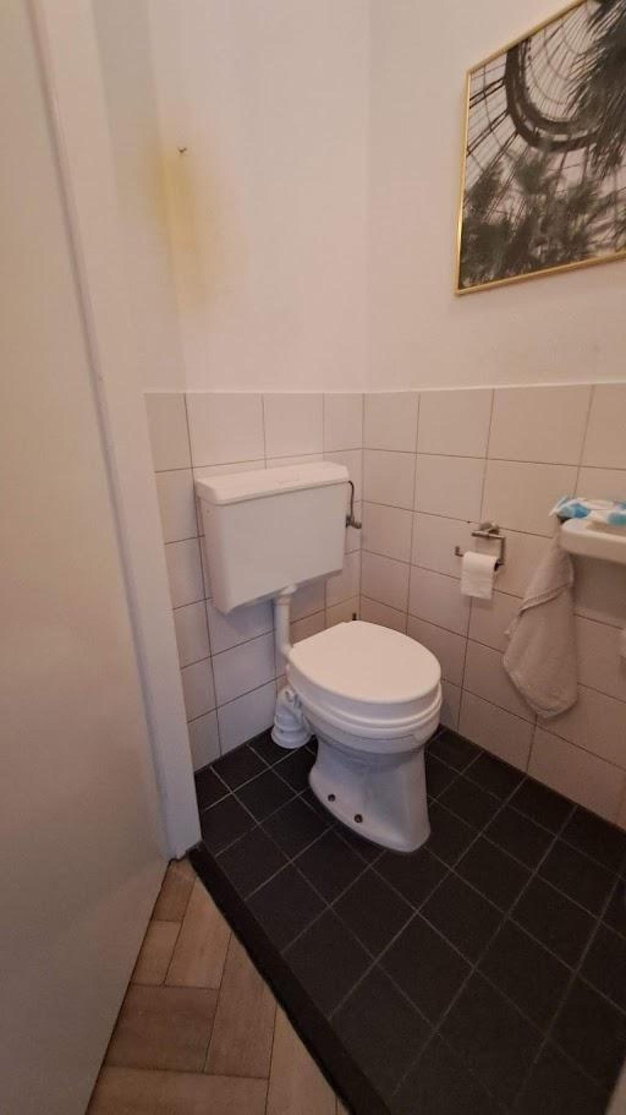 housePhoto