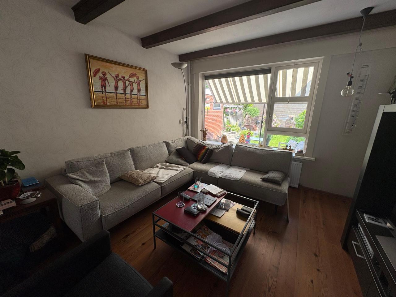 housePhoto
