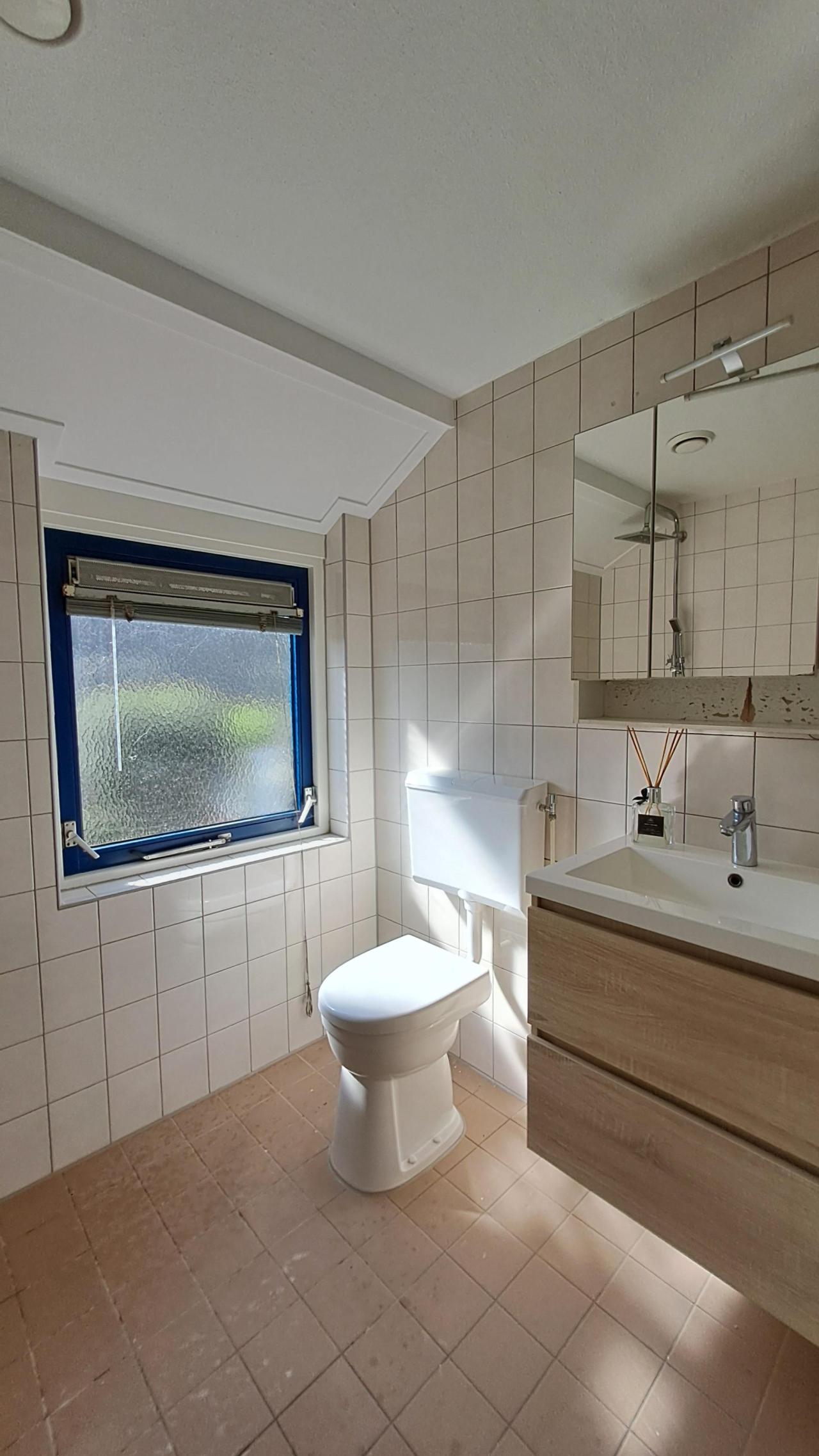 housePhoto