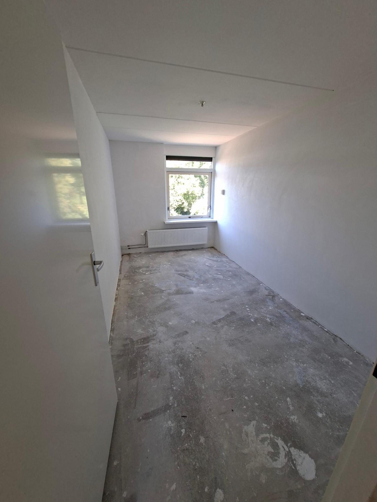 housePhoto