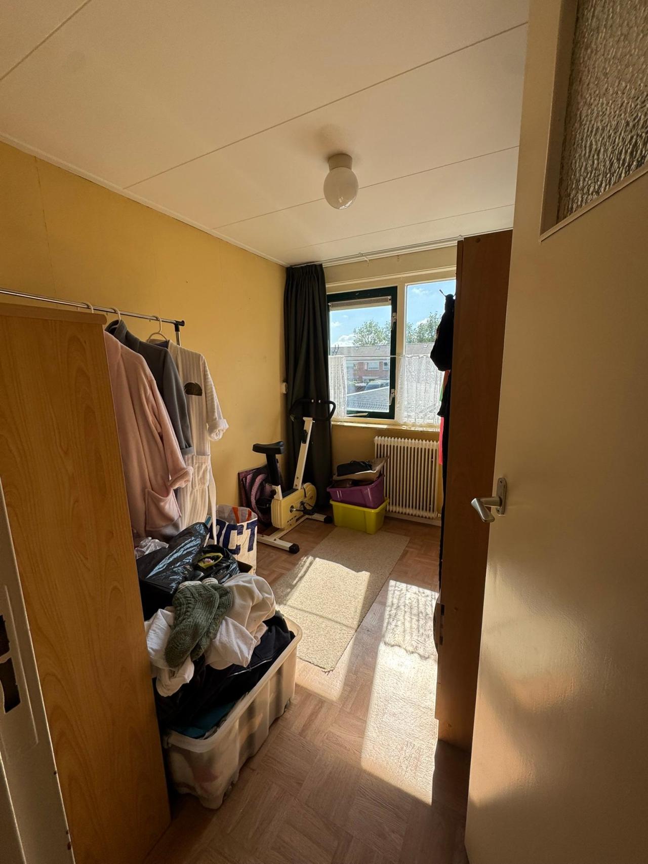housePhoto