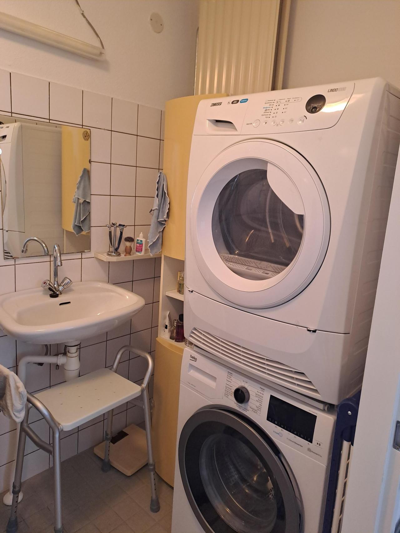 housePhoto