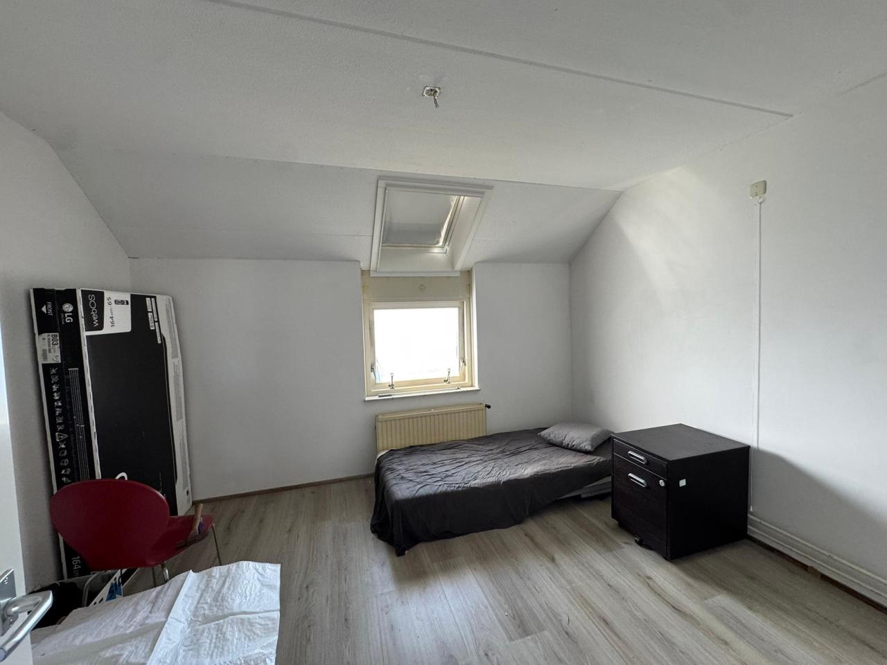 housePhoto