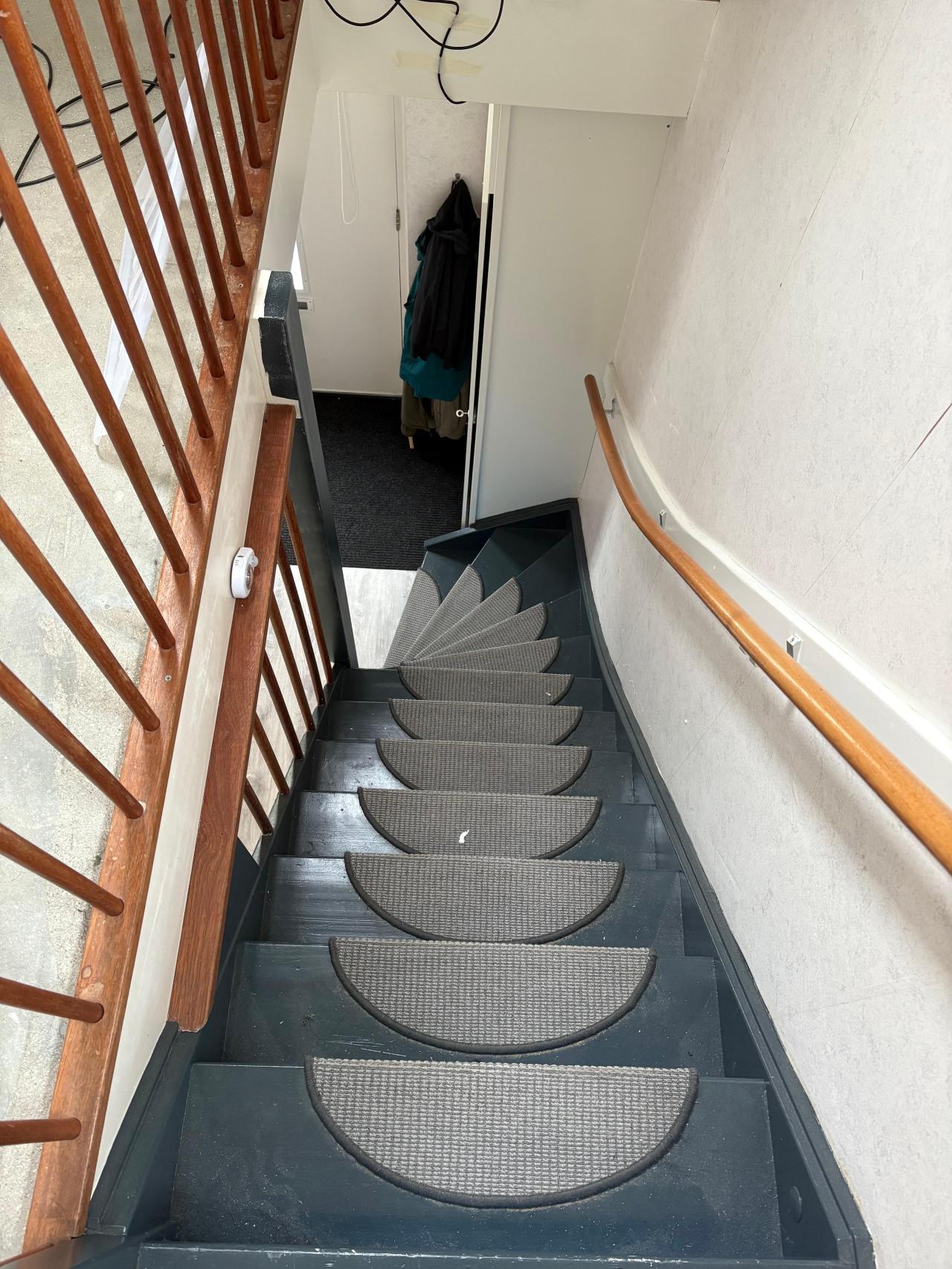 housePhoto