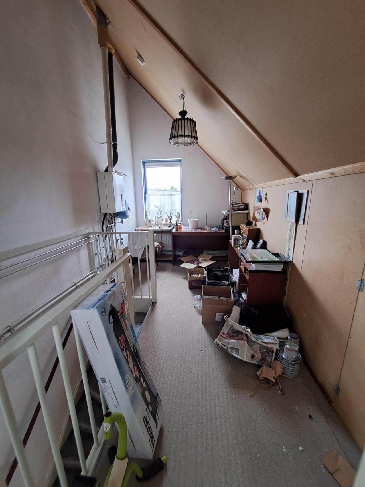 housePhoto