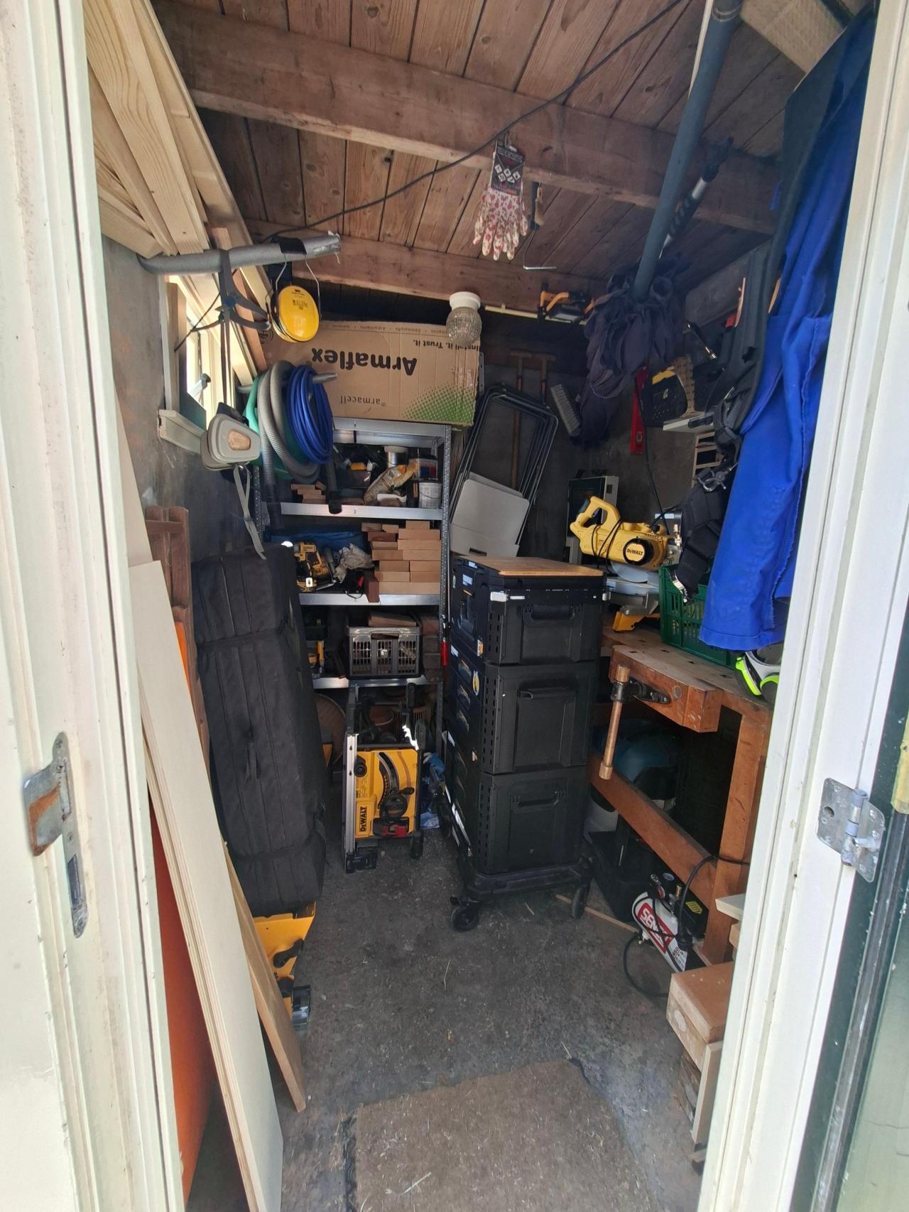 housePhoto