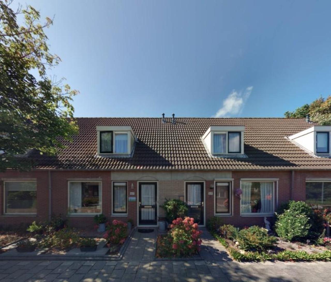 housePhoto
