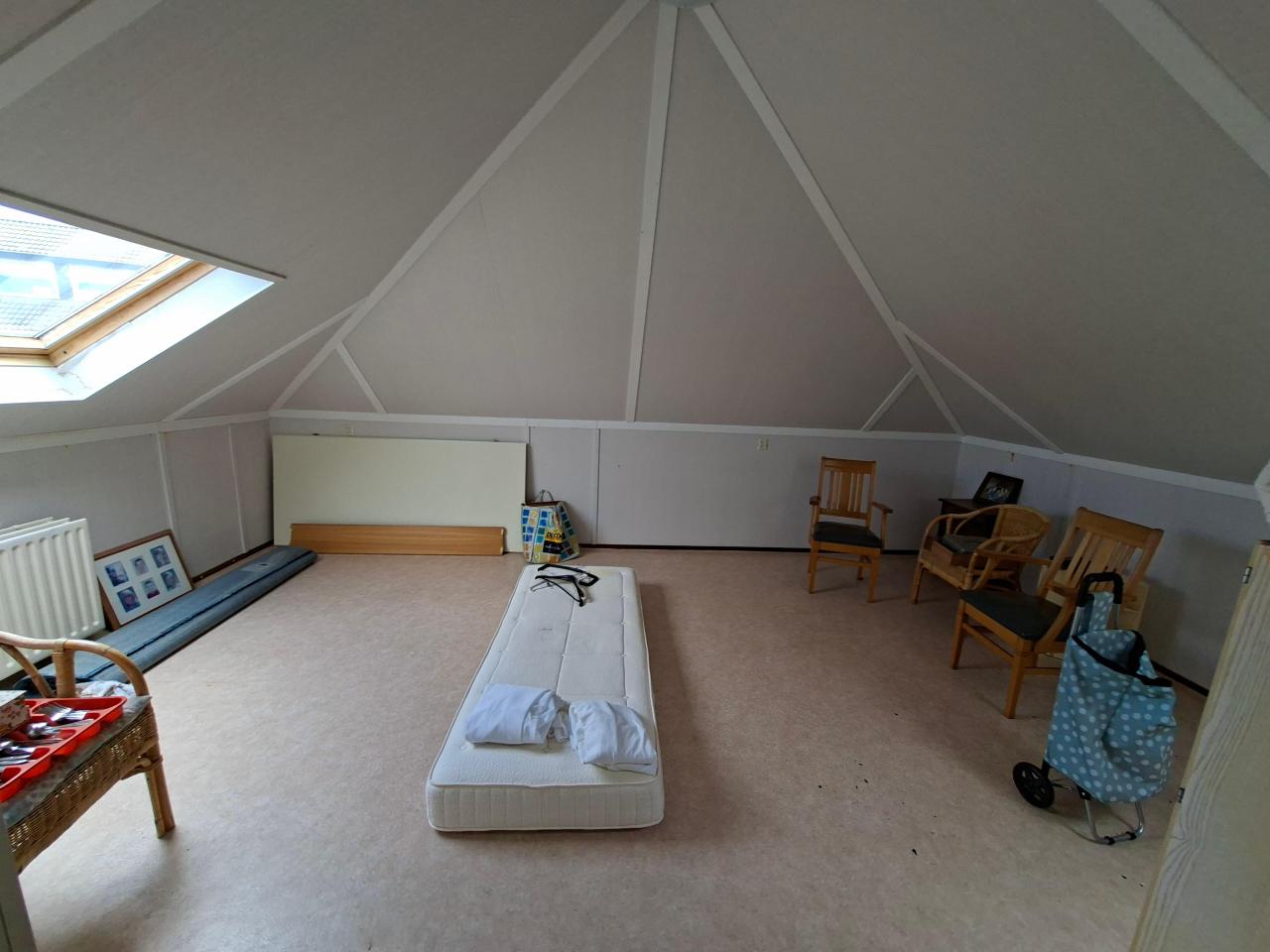 housePhoto