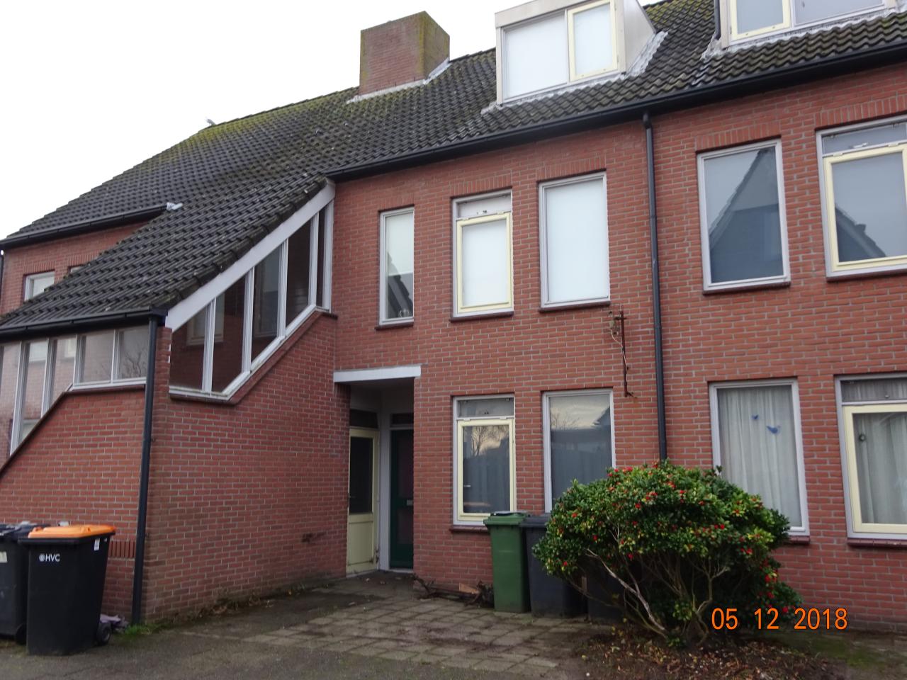 housePhoto