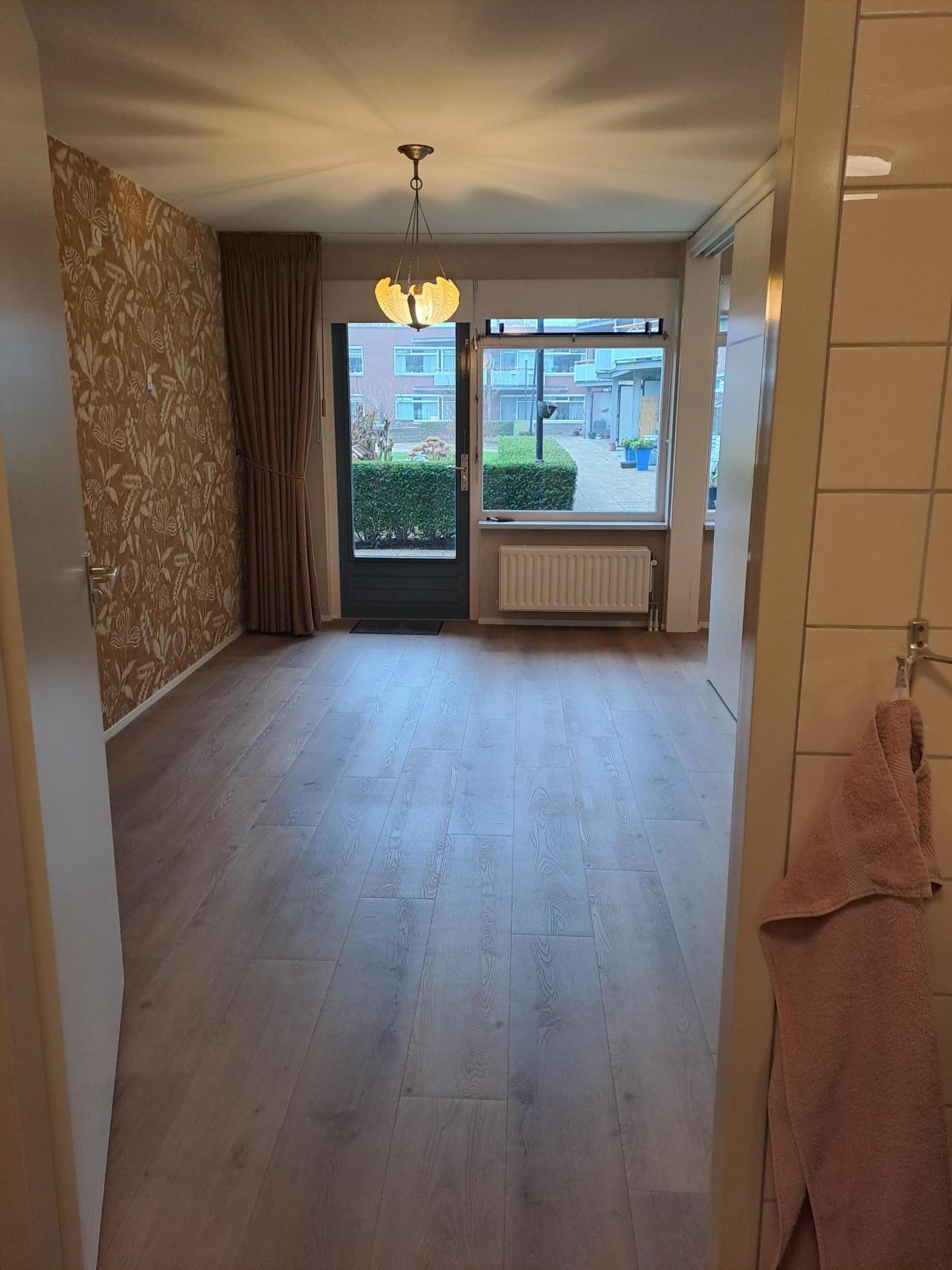 housePhoto