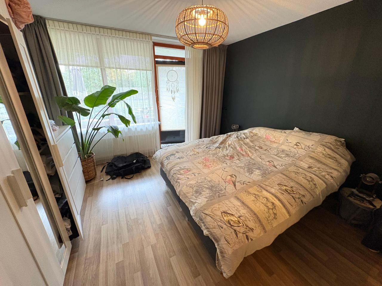 housePhoto