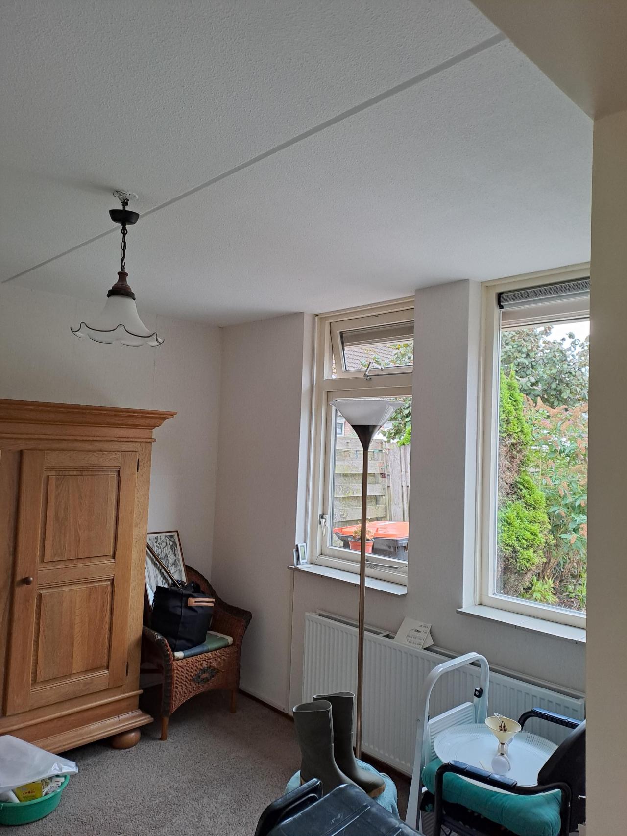 housePhoto