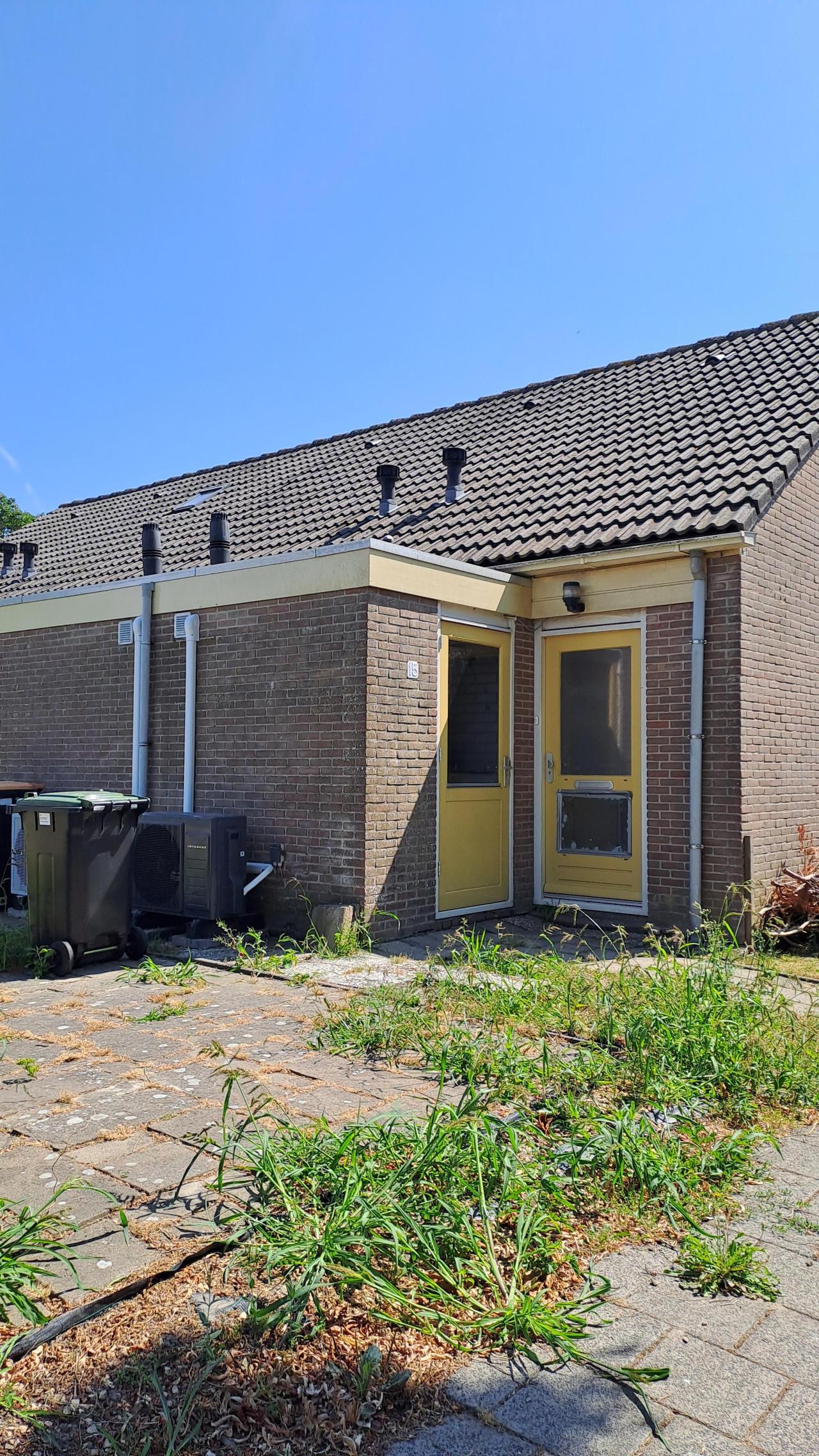 housePhoto
