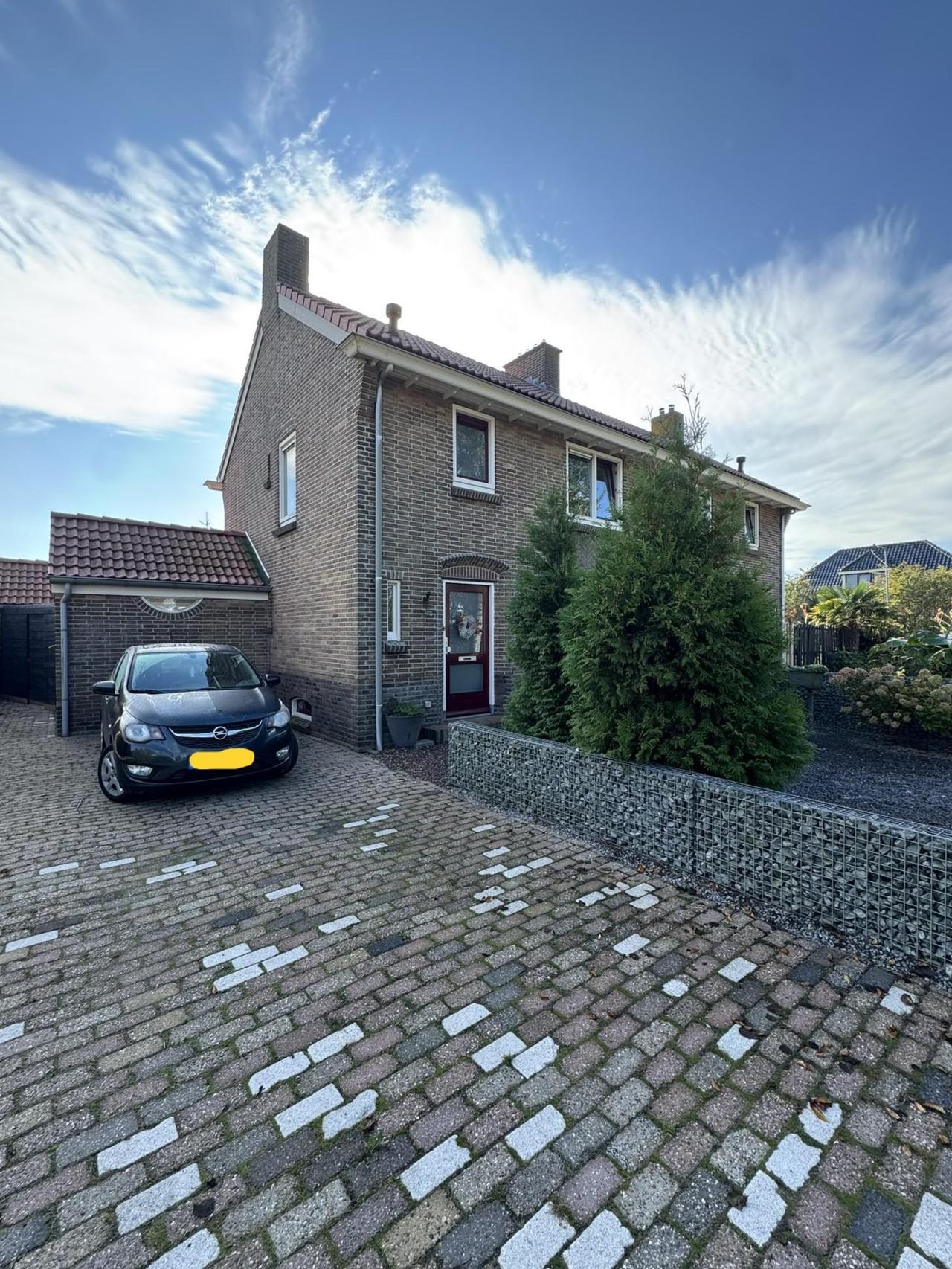 housePhoto