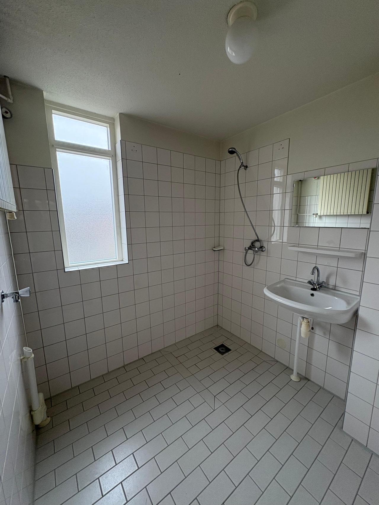 housePhoto