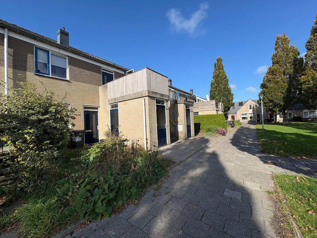 housePhoto