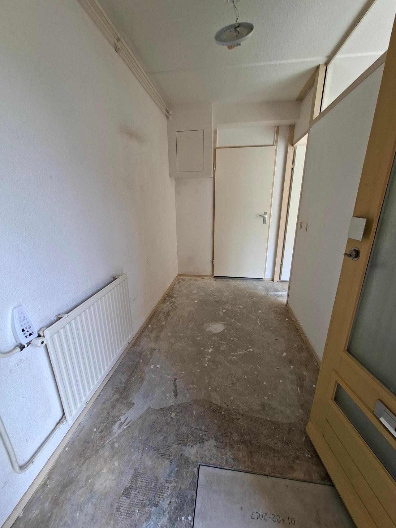 housePhoto