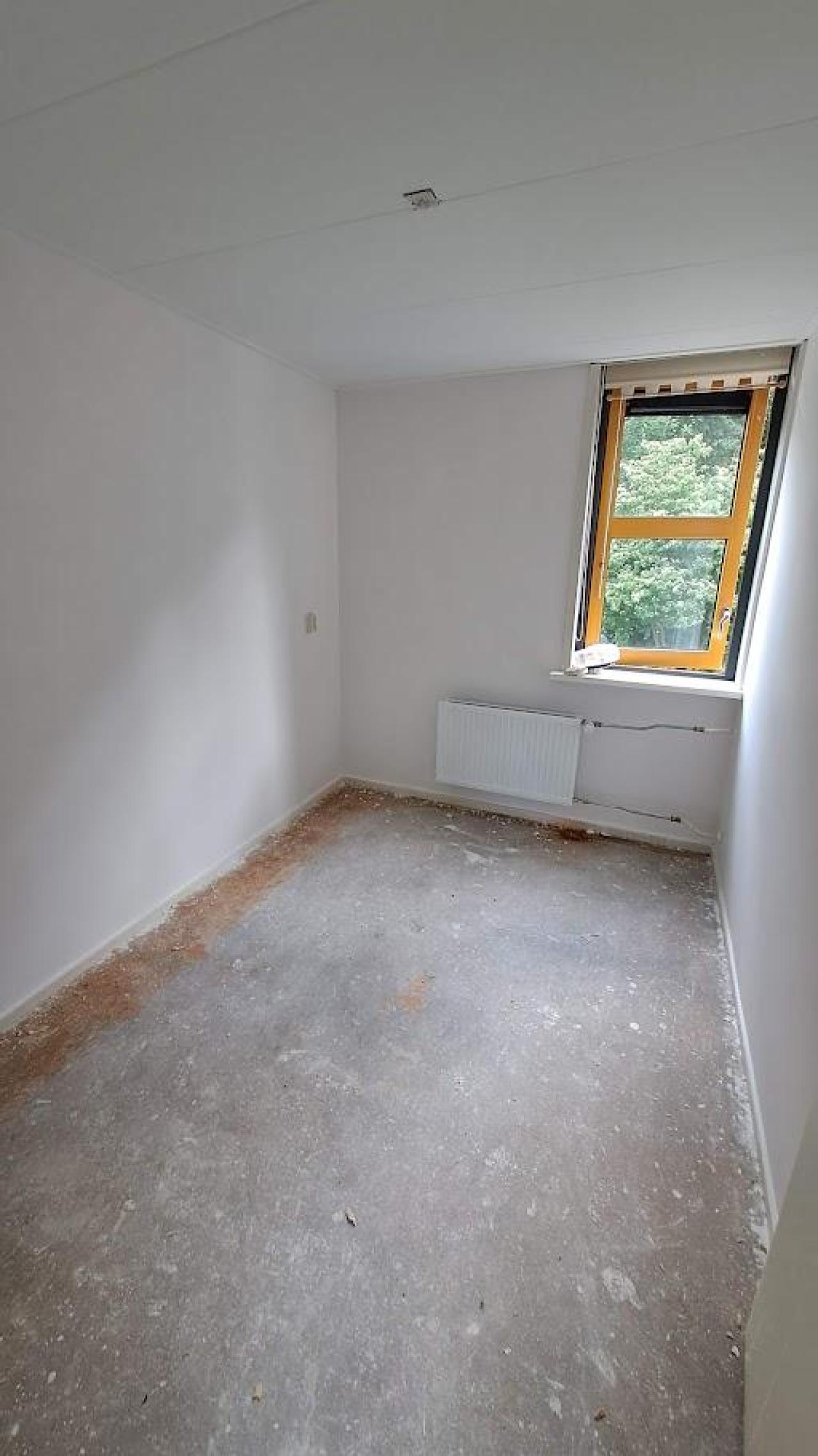 housePhoto