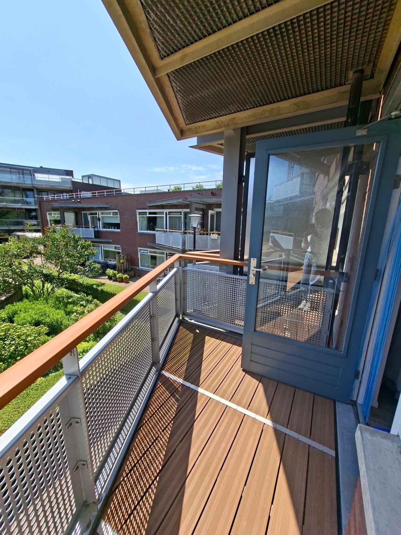 housePhoto