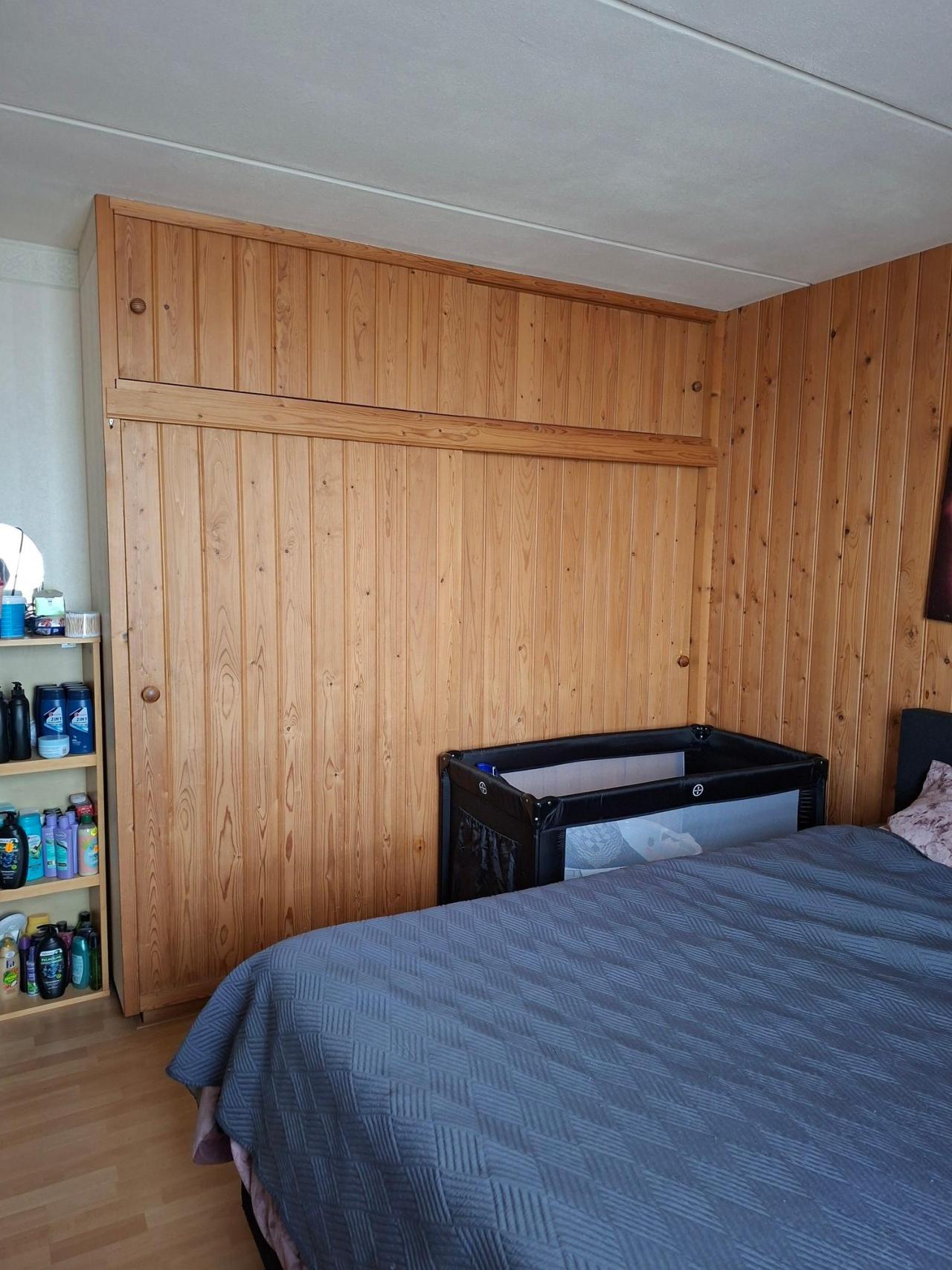 housePhoto