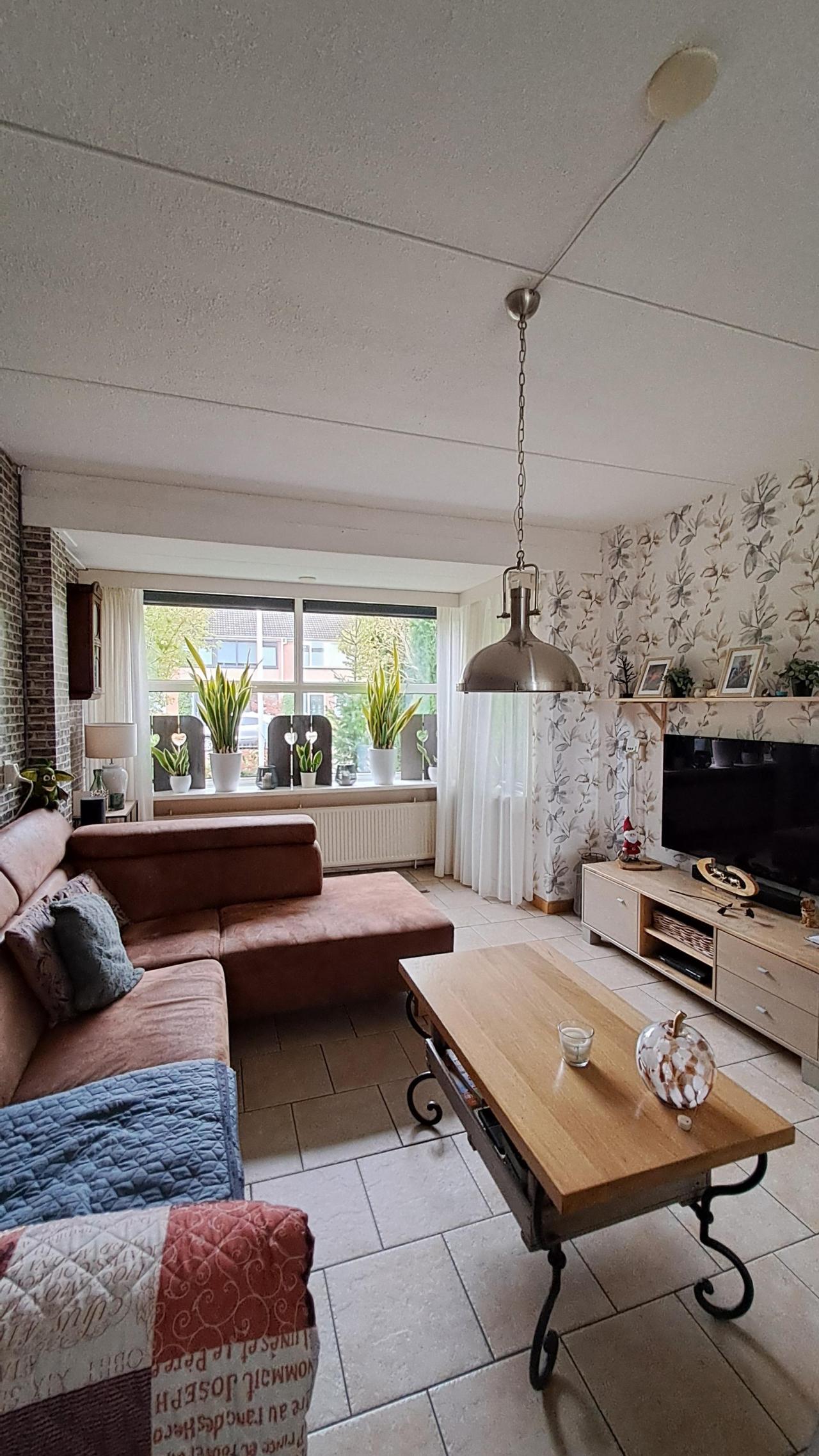 housePhoto