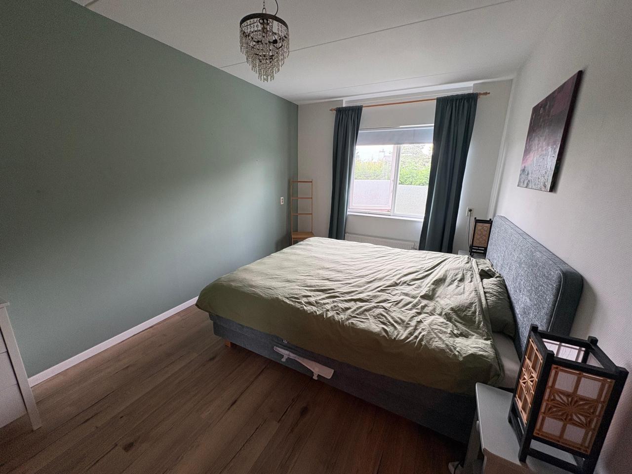 housePhoto