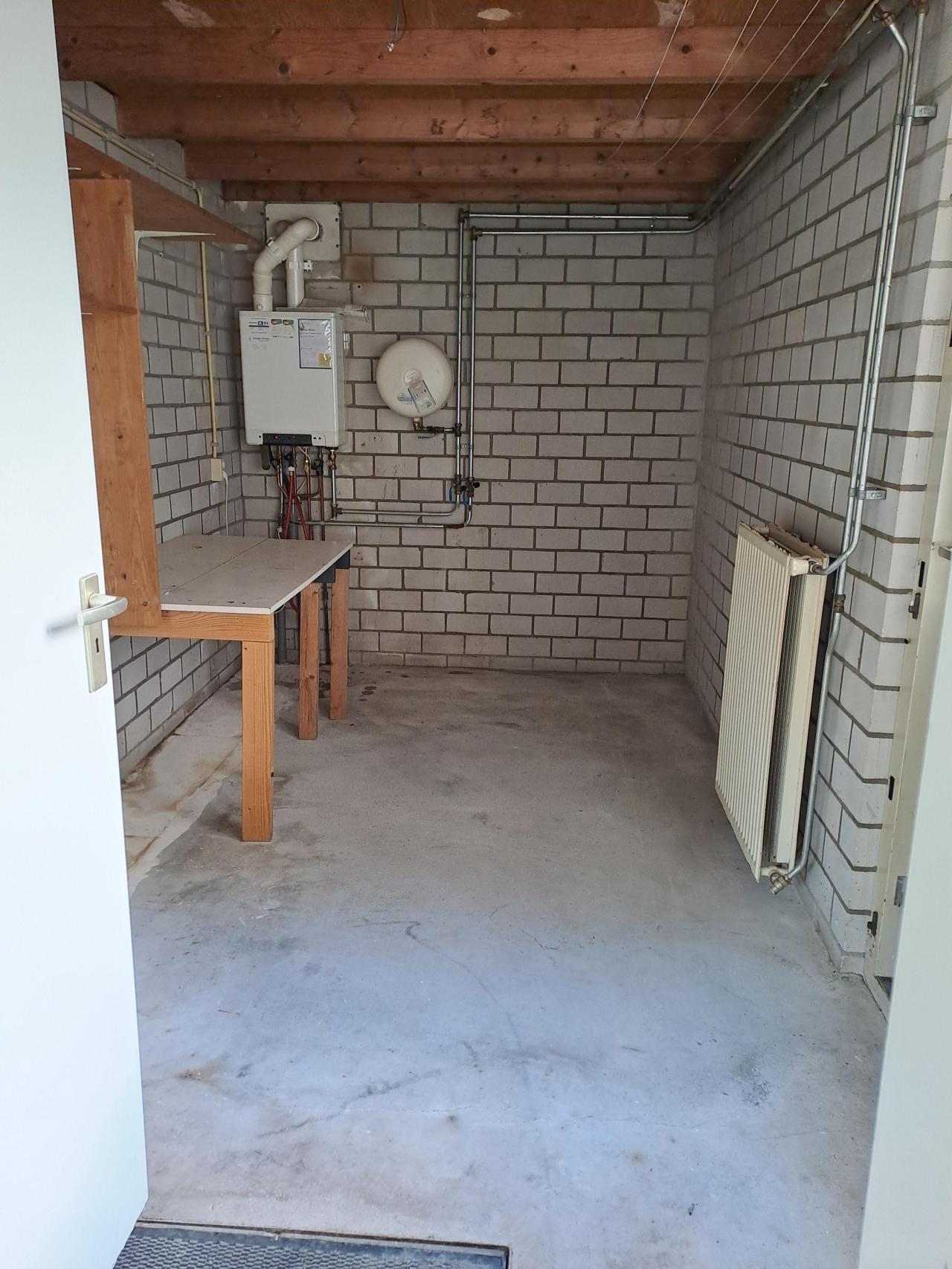 housePhoto