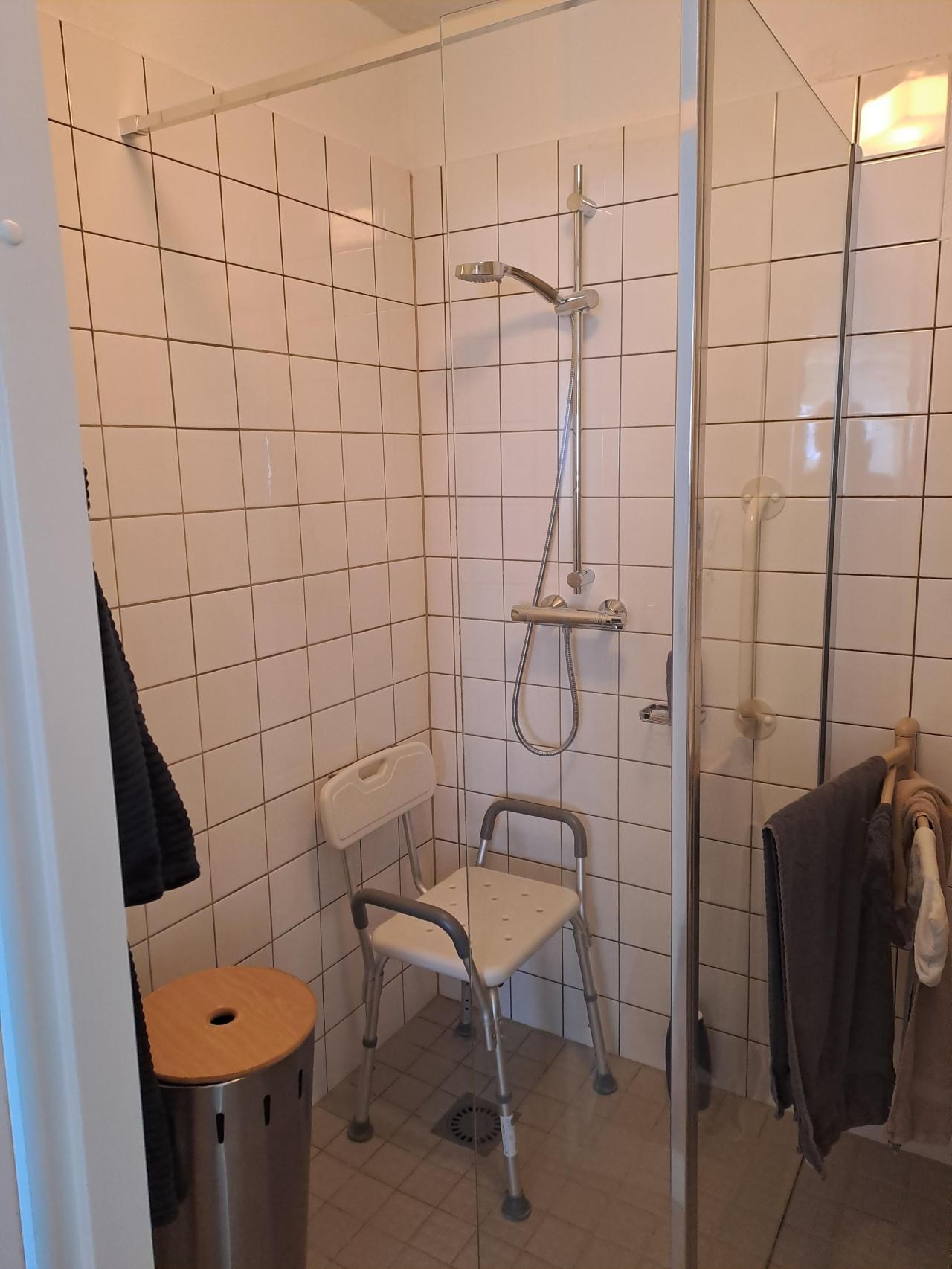housePhoto