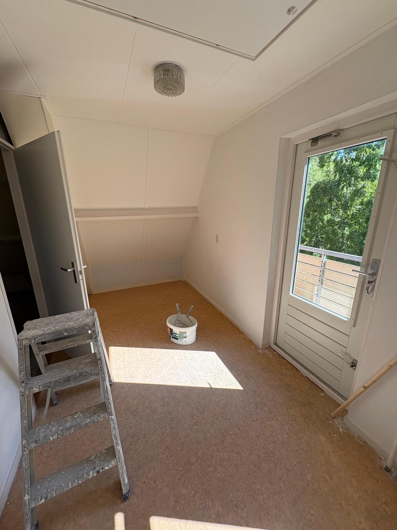 housePhoto