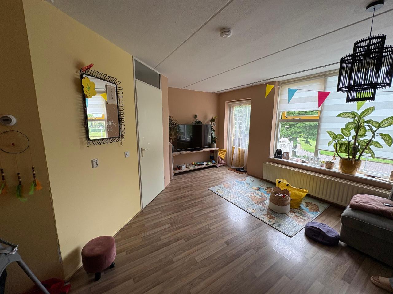 housePhoto