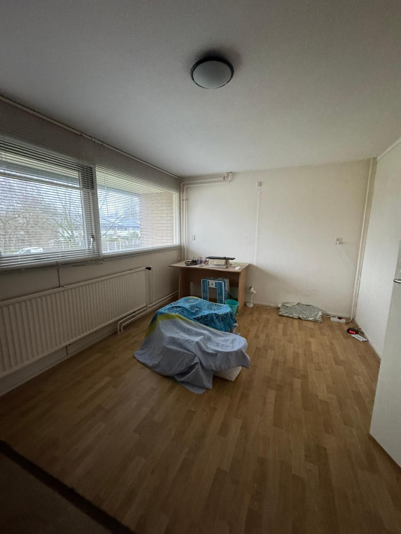 housePhoto