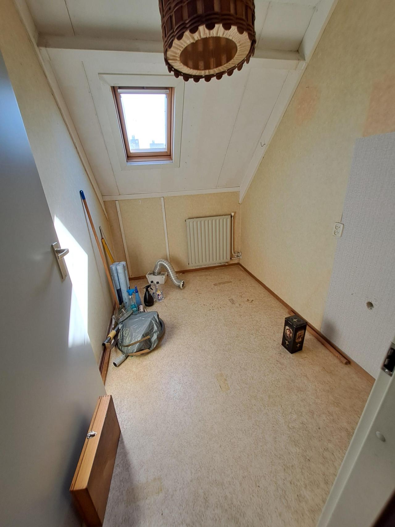 housePhoto