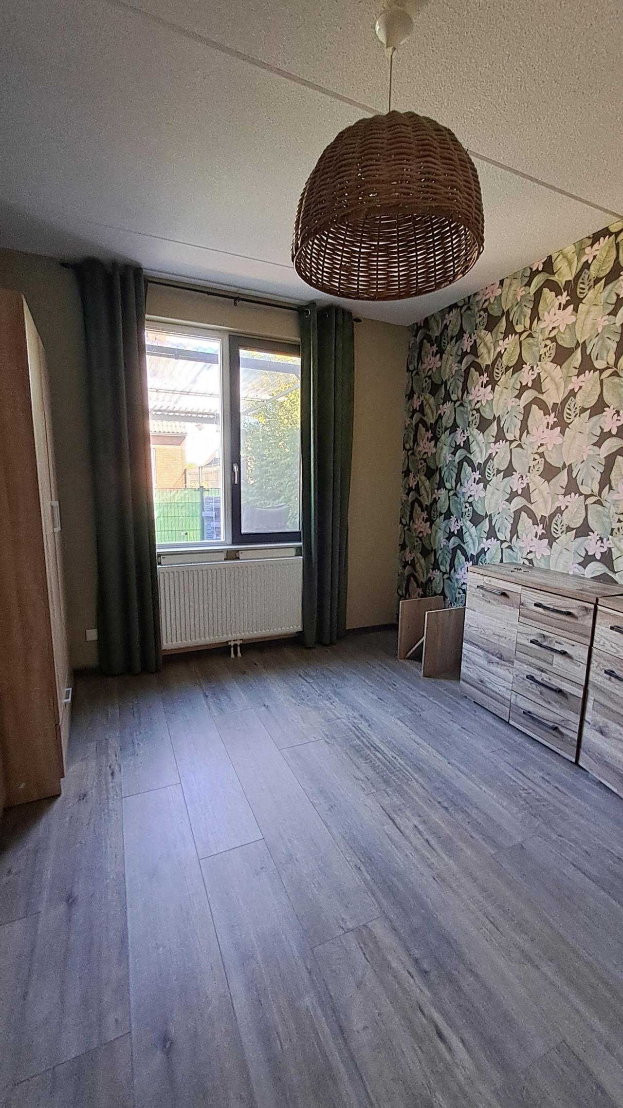 housePhoto