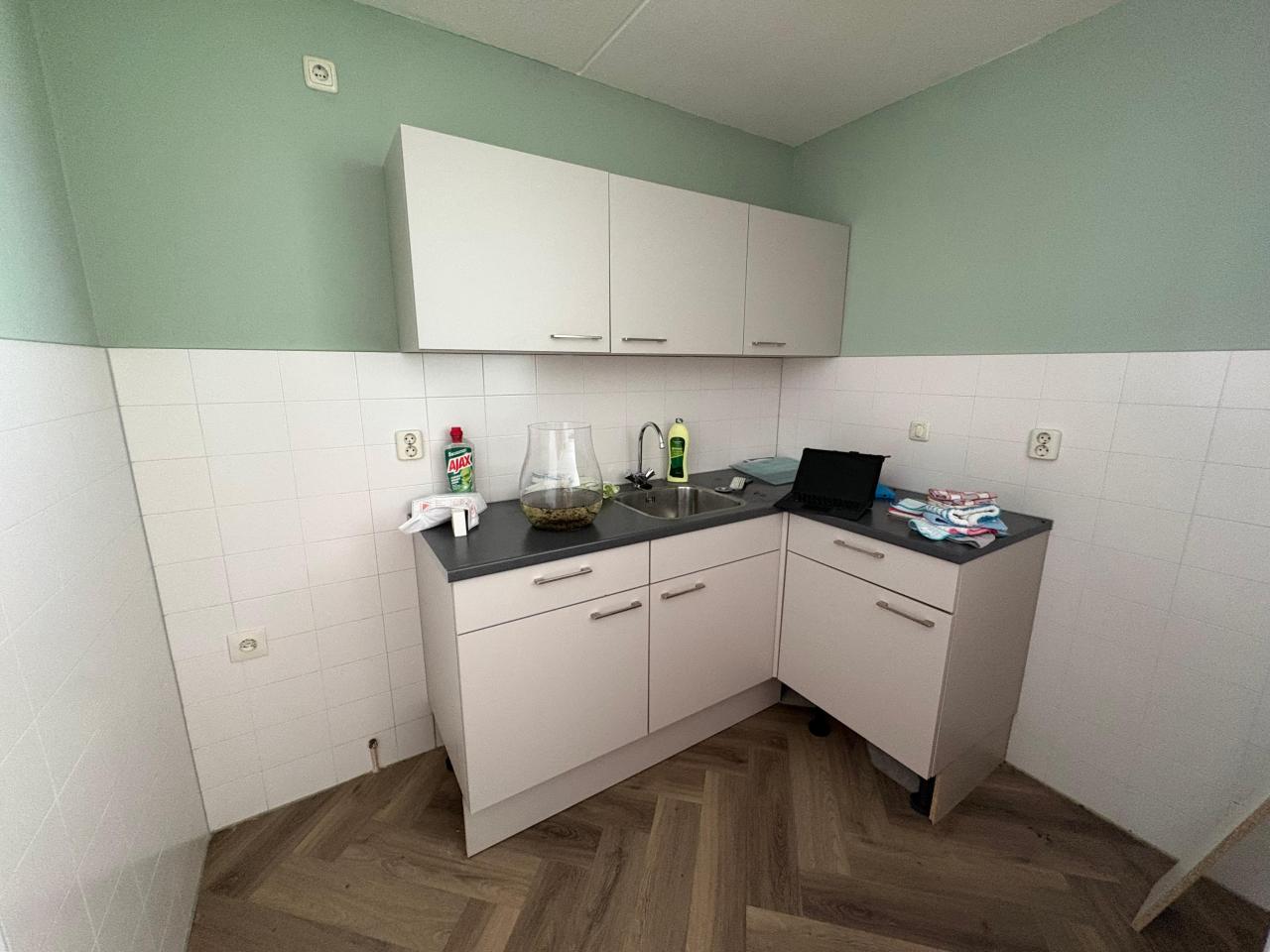 housePhoto