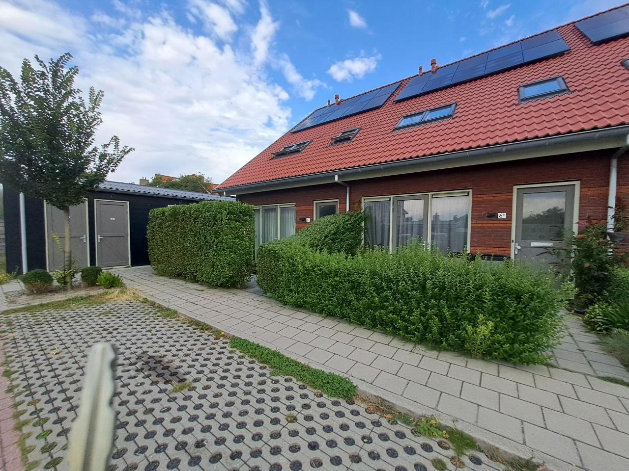 housePhoto