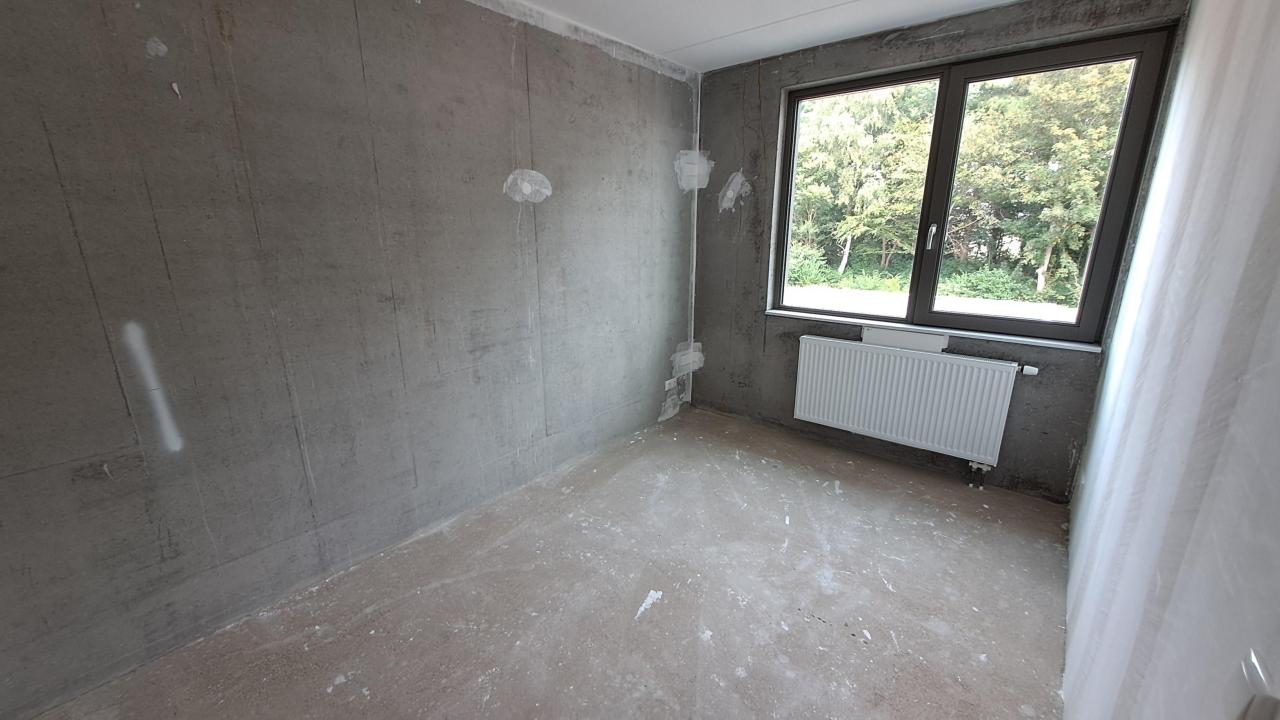 housePhoto