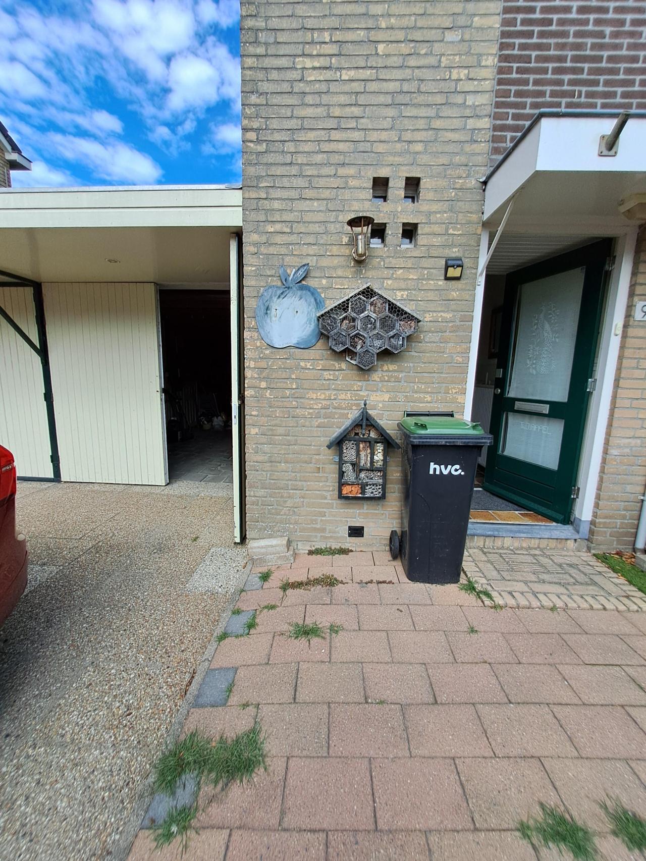 housePhoto