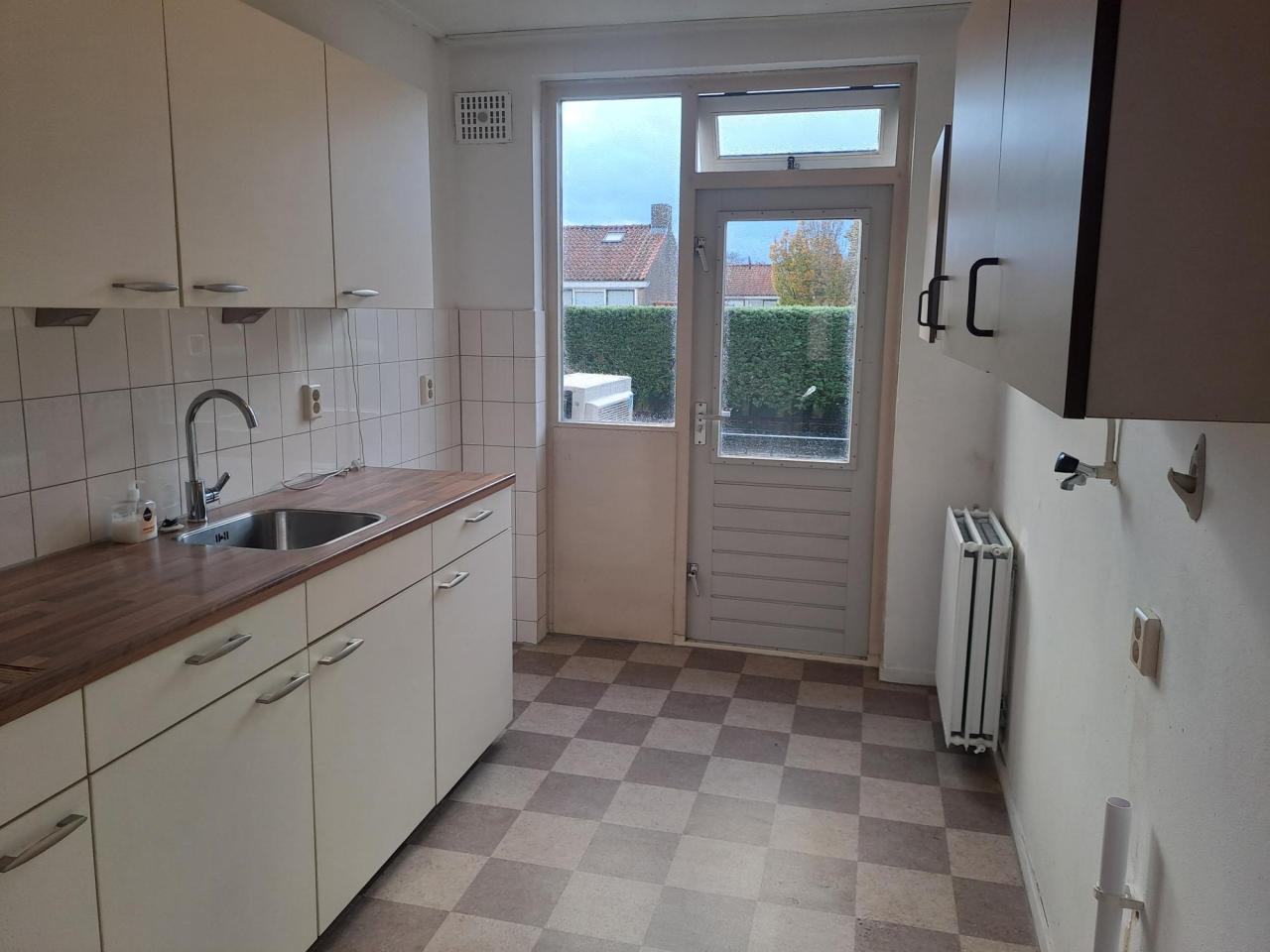 housePhoto