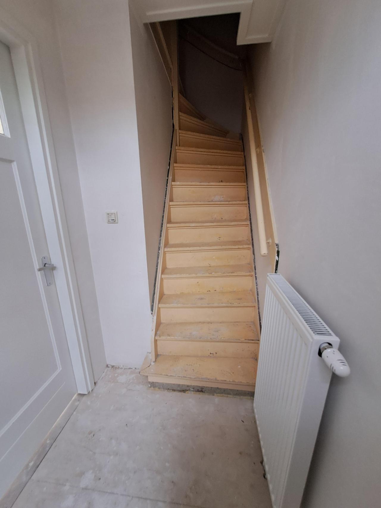 housePhoto