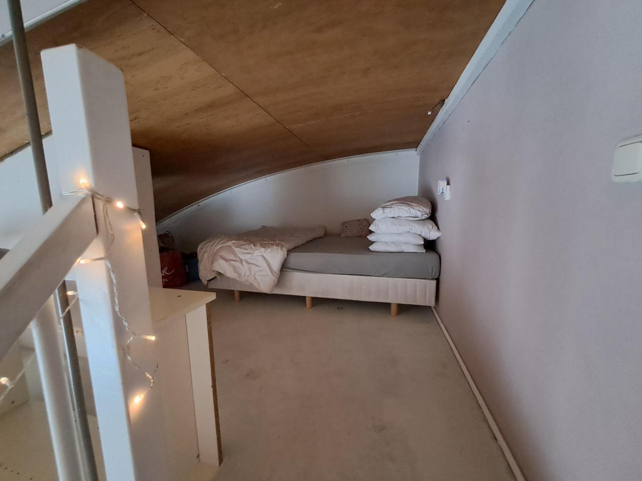 housePhoto