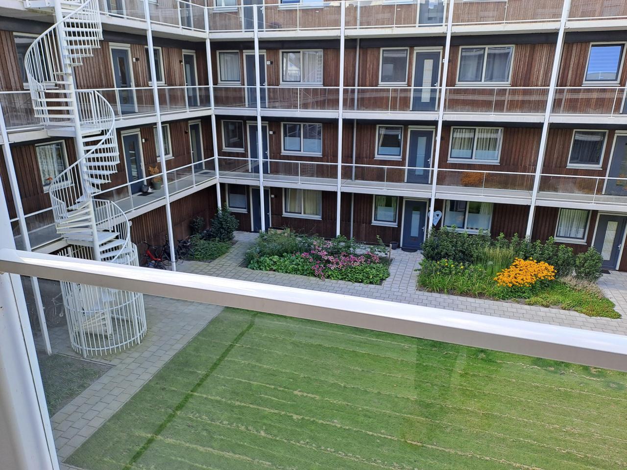 housePhoto