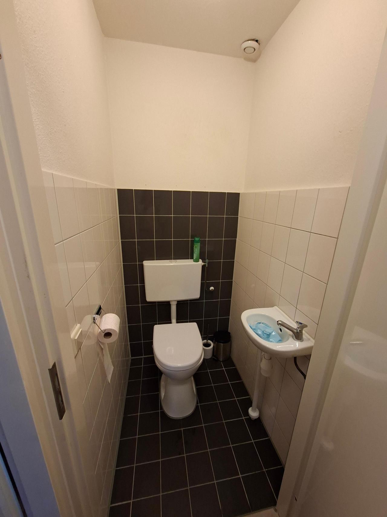 housePhoto