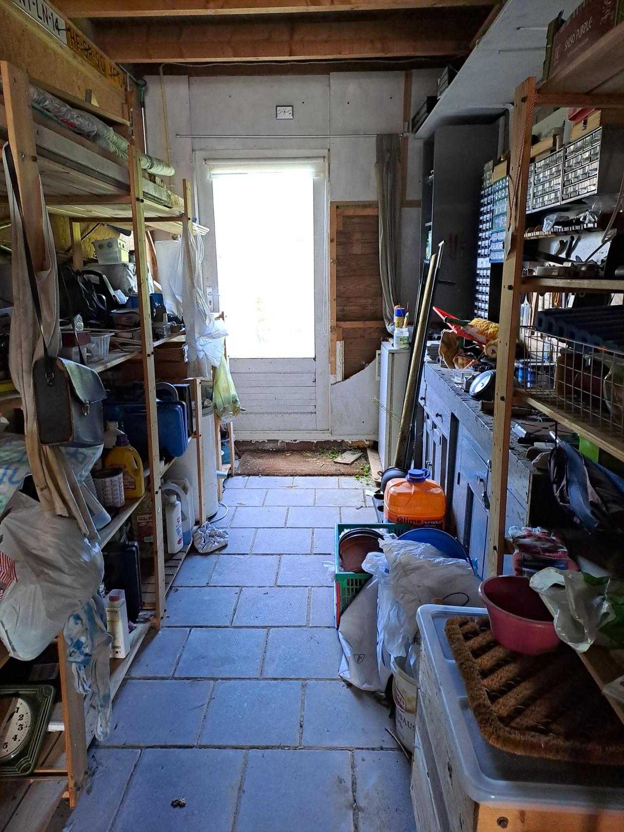 housePhoto