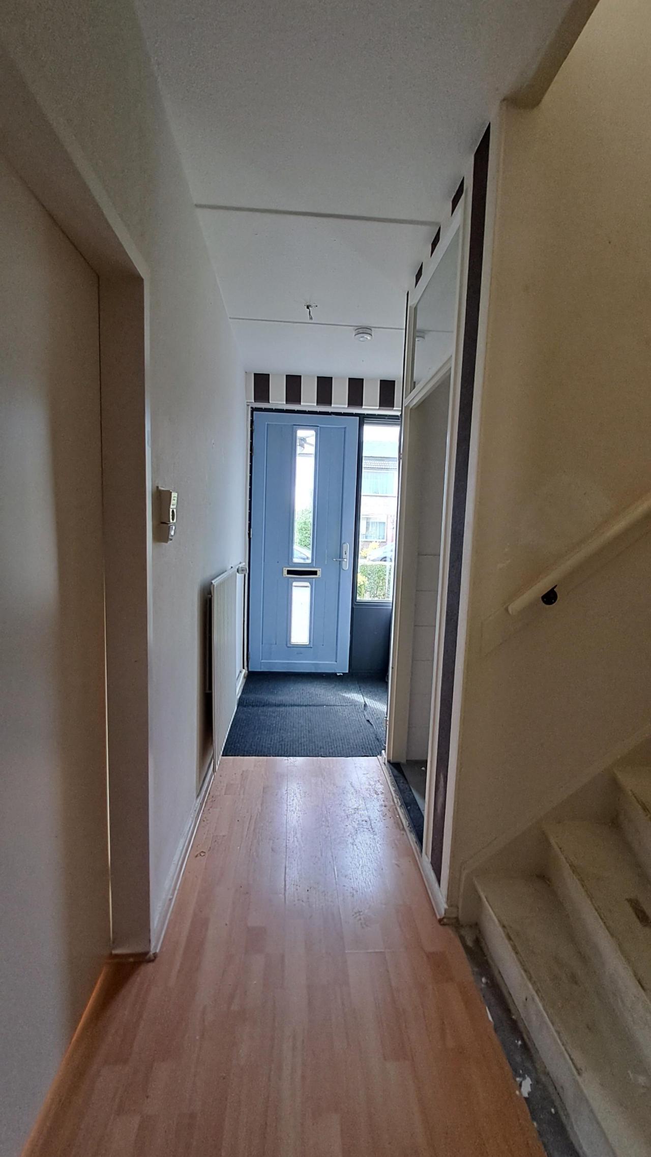housePhoto